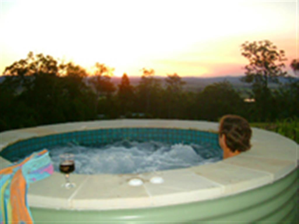 Wallaby Ridge Retreat Mount Tamborine Eksteriør billede